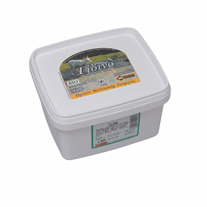 Goat cheese from Karystos Greece – Packed in Tub
