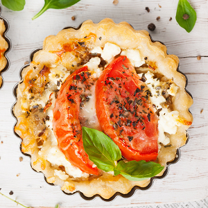 🍅 Tomato Tart with Puff Pastry and Anthotyro Cheese