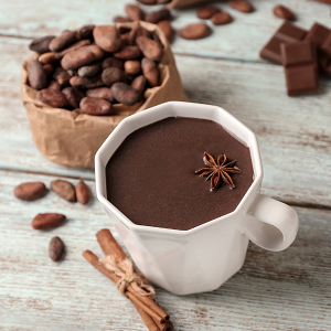 Winter Drink: Warm Organic Cocoa with Cinnamon