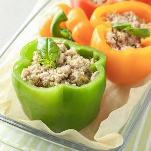 🥘 Stuffed Bell Peppers with Quinoa & Vegetables