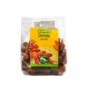 Pitted dried dates