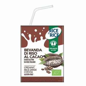 Plant based rice drink with cacao