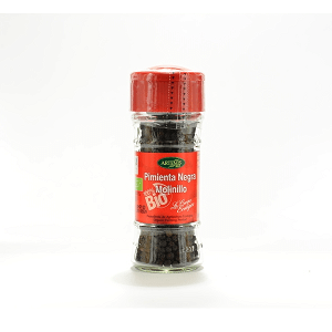 Μαύρο πιπέρι σε μύλο