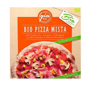Pizza with mozzarella, salami, mushrooms and peperone