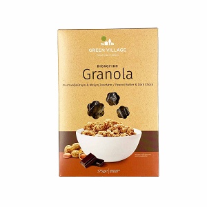 Granola with peanut butter and dark chocolate