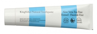 Toothpaste with aloe and fennel